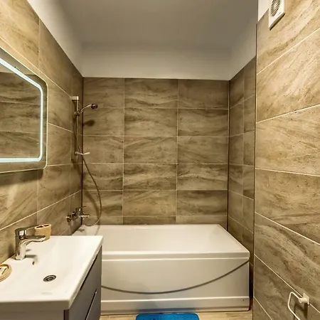Apartament Alezzi Lucas&carina Centre Wellness&spa Năvodari